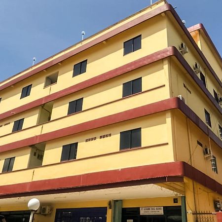 Oyo 3372 Hotel Pelita Terang Нагоя Экстерьер фото