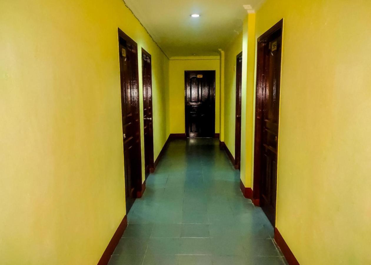 Oyo 3372 Hotel Pelita Terang Нагоя Экстерьер фото